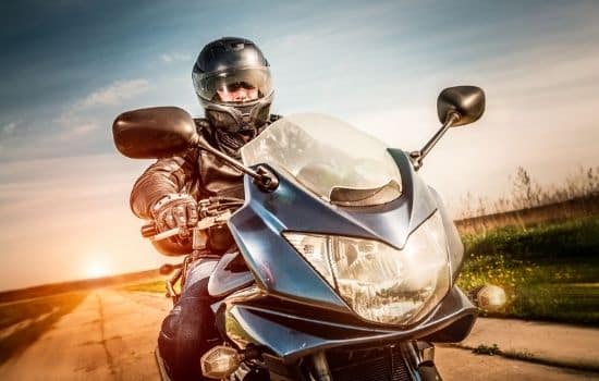 Conheça as taxas cobradas nos leilões de motos